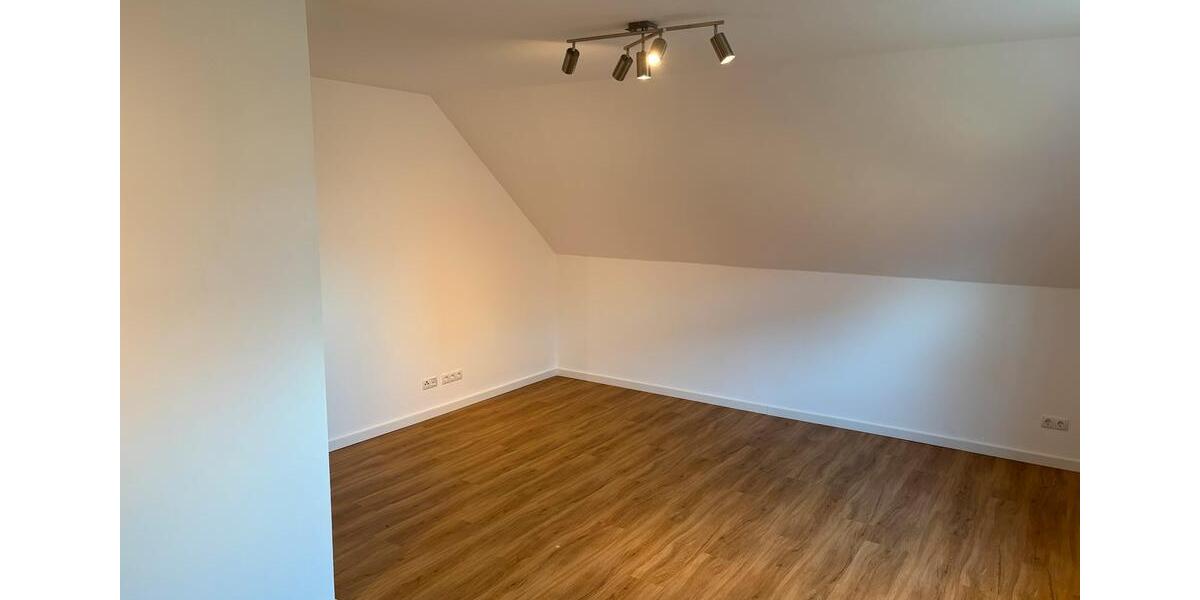 Dachgeschoßwohnung Reken - 2 Zimmer, 60 m&sup2;, 650&euro; | Angebot:25869876