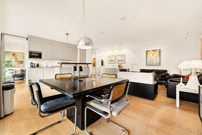 Etagenwohnung Essen Stadtkern - 4 Zimmer, 129 m&sup2;, 645.000&euro; | Angebot:25700345