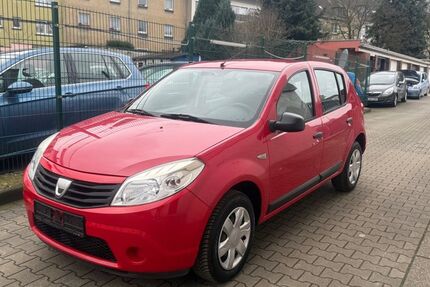Dacia Sandero 116.000 km 2.500 &euro; Essen 45143