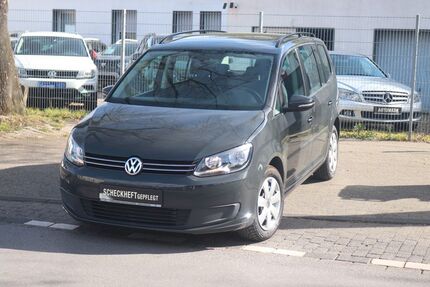 VW Touran 54.806 km 13.400 &euro; Duisburg 47169