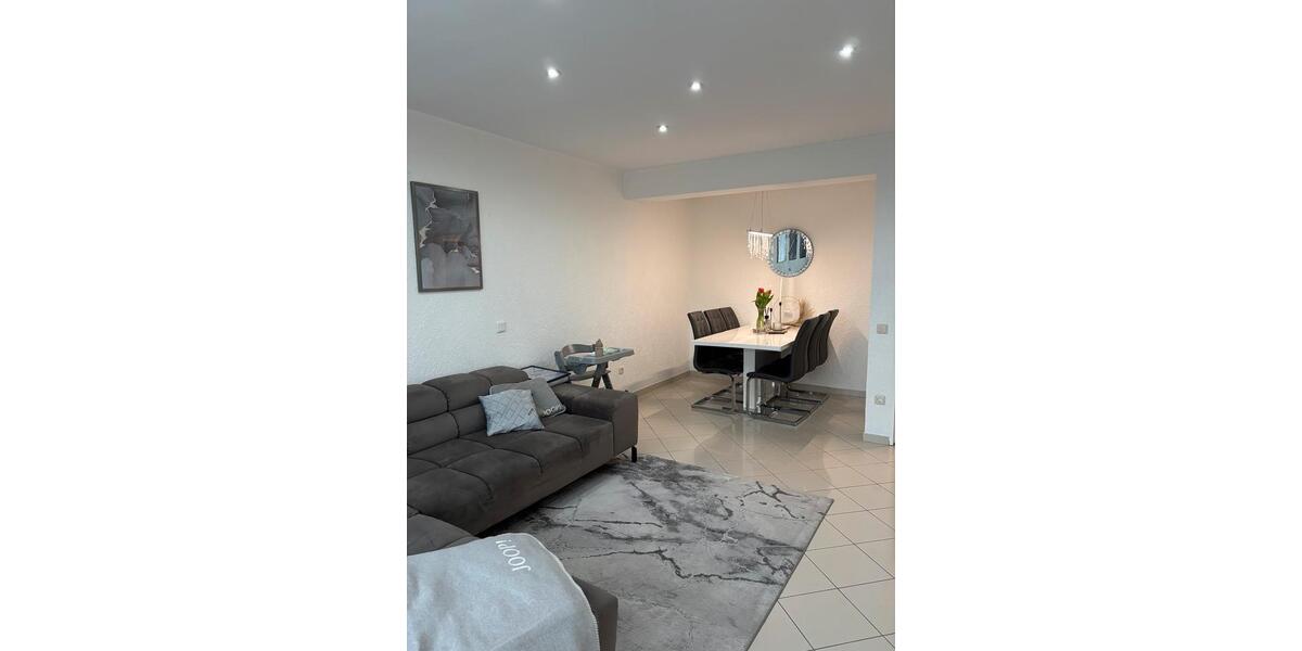 Dachgeschoßwohnung Essen Stadtbezirk VI - 3 Zimmer, 70 m&sup2;, 115.000&euro; | Angebot:27196436