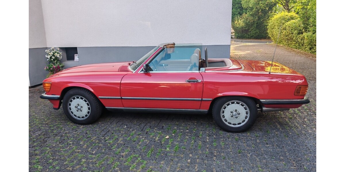 Mercedes-Benz SL 560 170.000 km 35.000 &euro; Oberhausen 46045