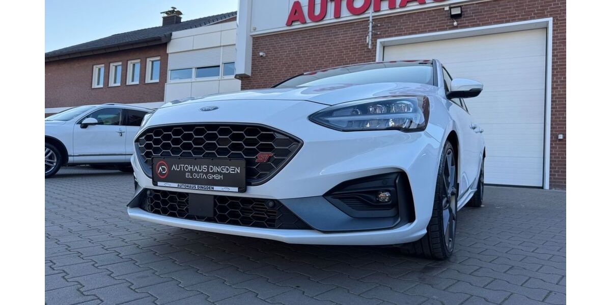 Ford Focus 20.000 km 26.950 &euro; Hamminkeln 46499