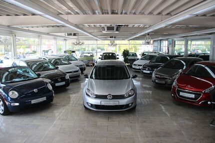 VW Golf 175.000 km 7.990 &euro; Essen 45356