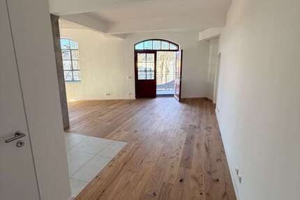 Wohnung Duisburg Essenberg - 2 Zimmer, 78 m&sup2;, 1.125&euro; | Angebot:26273037