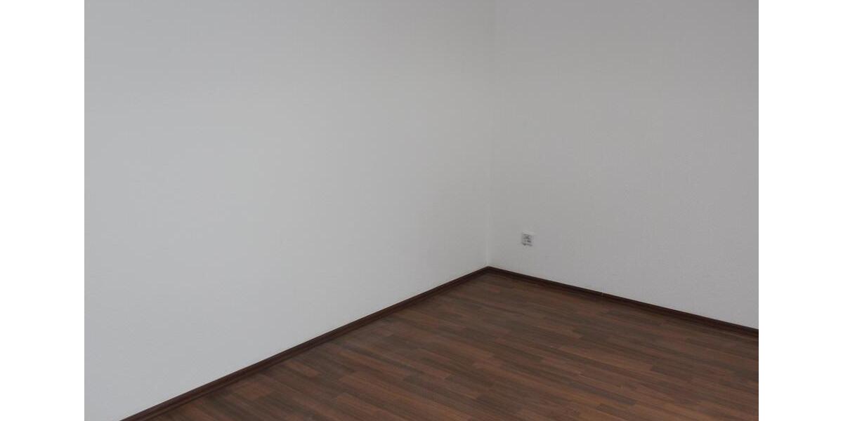 Dachgeschoßwohnung Herne Wanne - 2 Zimmer, 410 m&sup2;, 410&euro; | Angebot:24614886