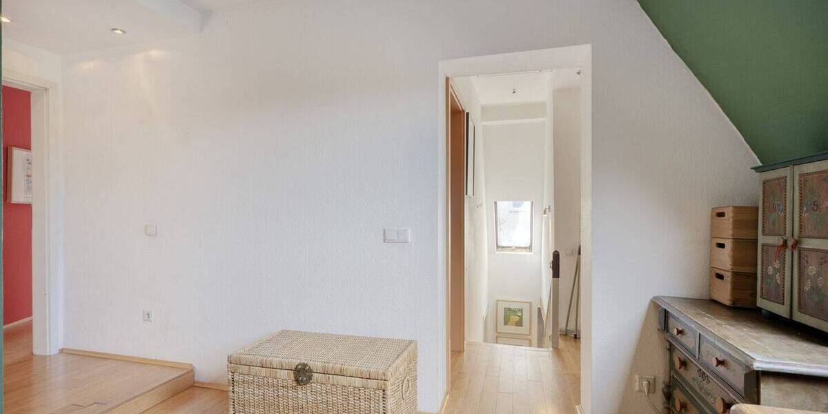 Doppelhaushälfte Recklinghausen Stadtmitte - 6 Zimmer, 170 m&sup2;, 425.000&euro; | Angebot:26202336