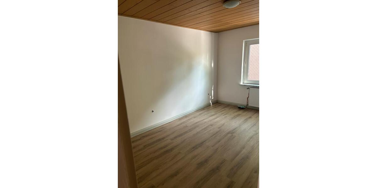 Etagenwohnung Essen Stadtbezirk V - 3 Zimmer, 61 m&sup2;, 935&euro; | Angebot:26256394
