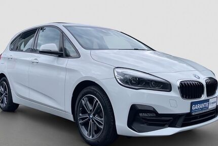 BMW 220 Active Tourer 113.000 km 15.999 &euro; Mülheim a.d. Ruhr 45476