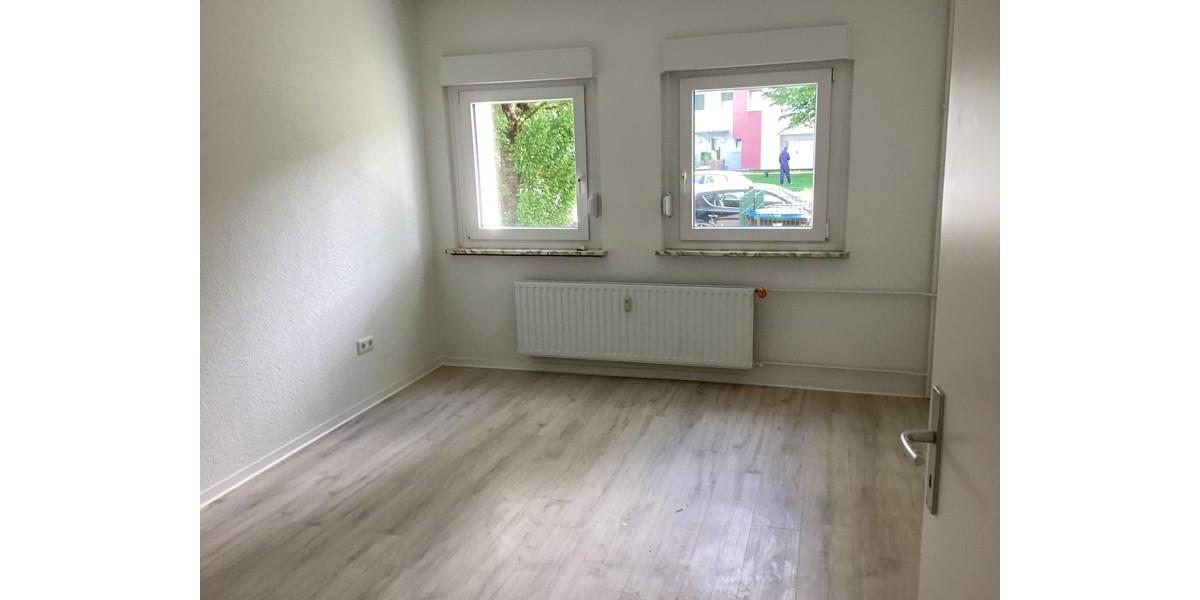 Erdgeschoßwohnung Gelsenkirchen Gelsenkirchen-Mitte - 2 Zimmer, 49 m&sup2;, 415&euro; | Angebot:26275214
