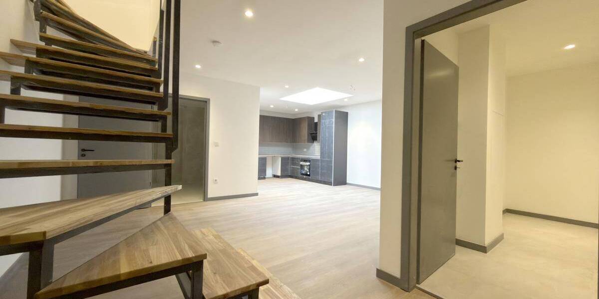 Etagenwohnung Oberhausen Altstadt-Süd - 3 Zimmer, 115 m&sup2;, 1.285&euro; | Angebot:26066583