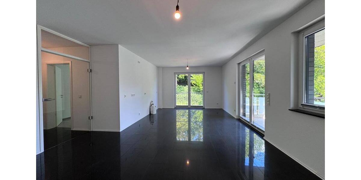 Terrassenwohnung Recklinghausen Berghausen - 3.5 Zimmer, 88 m&sup2;, 1.300&euro; | Angebot:26496381