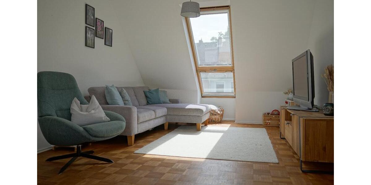 Dachgeschoßwohnung Essen Stadtbezirk II - 4 Zimmer, 95 m&sup2;, 379.000&euro; | Angebot:25960748