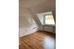 Dachgeschoßwohnung Recklinghausen Berghausen - 4 Zimmer, 65 m&sup2;, 590&euro; | Angebot:26019131