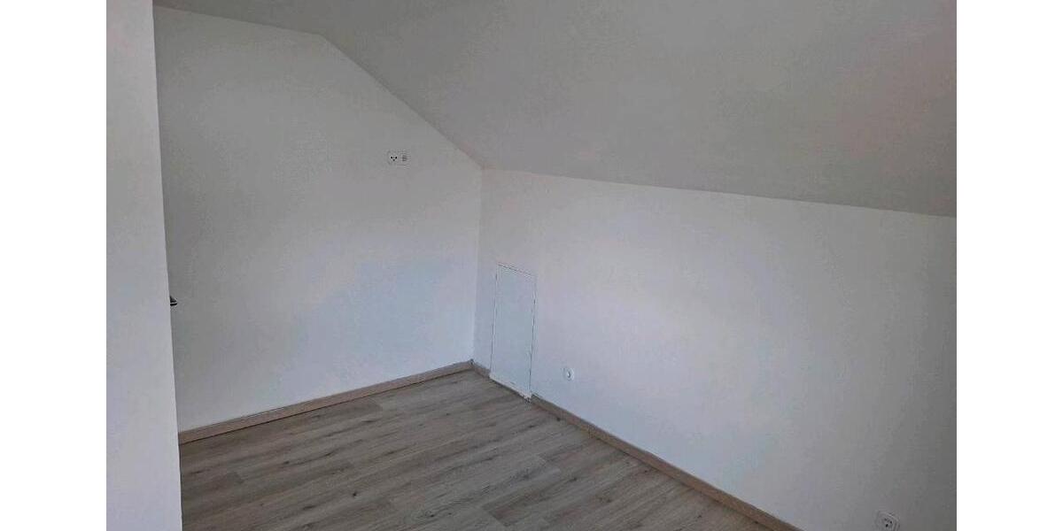 Dachgeschoßwohnung Borken - 3 Zimmer, 85 m&sup2;, 760&euro; | Angebot:25981122