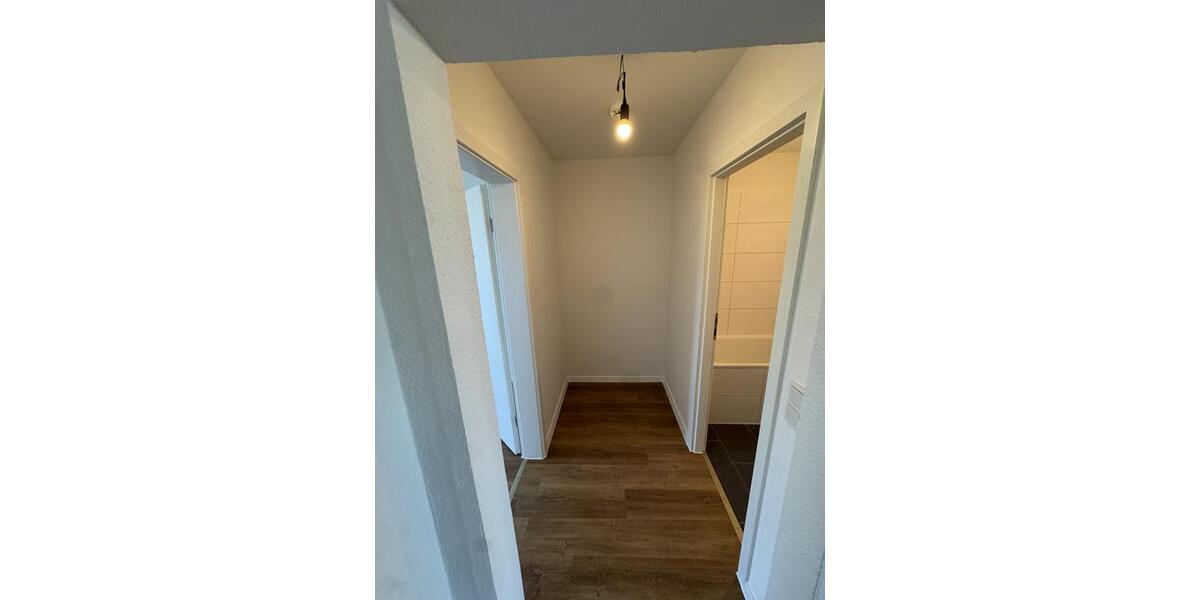 Etagenwohnung Essen Stadtbezirk VII - 3 Zimmer, 71 m&sup2;, 569&euro; | Angebot:25874908