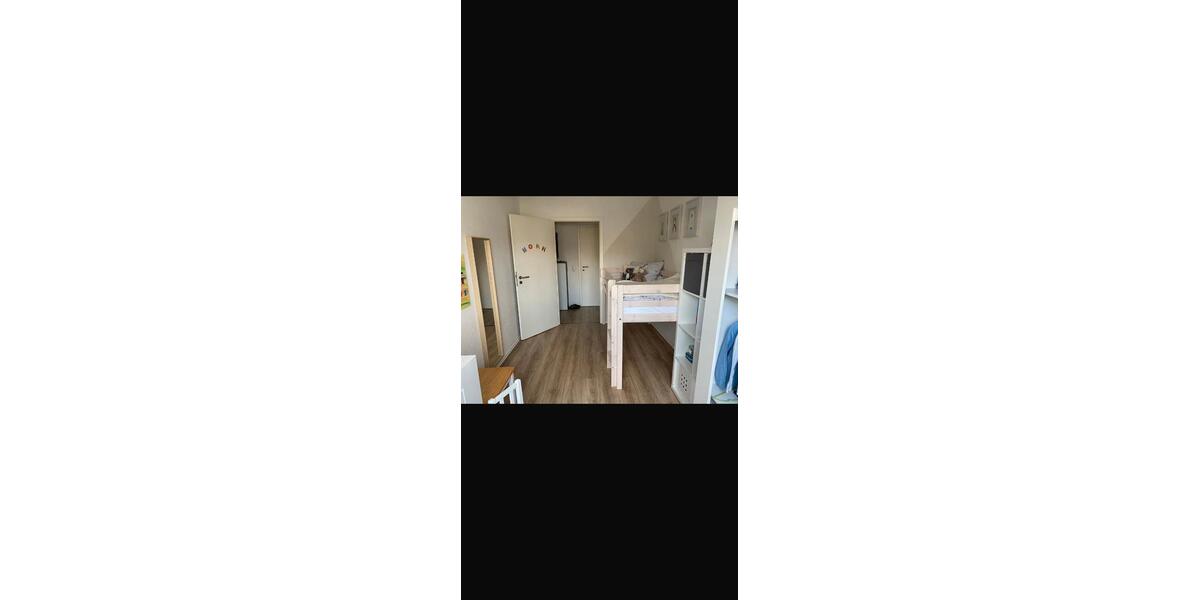 Etagenwohnung Bochum Höntrop - 3.5 Zimmer, 72 m&sup2;, 145.000&euro; | Angebot:27133710