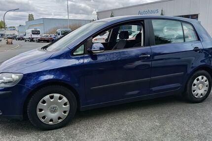 VW Golf 195.000 km 2.490 &euro; Recklinghausen 45659