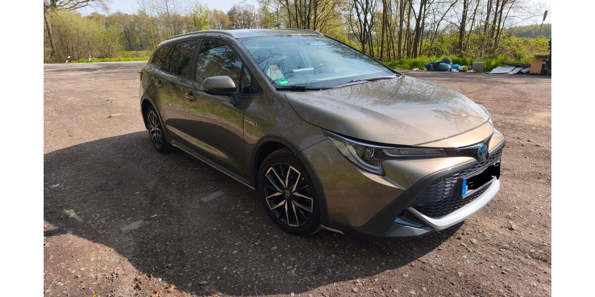 Toyota Corolla 41.100 km 23.300 &euro; Hamminkeln 46499