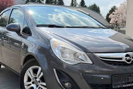 Opel Corsa 169.000 km 3.200 &euro; Oer Erkeschwick 45739