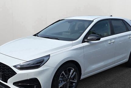 Hyundai i30 2.500 km 20.990 &euro; Recklinghausen 45657