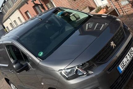 Peugeot Partner 114.000 km 8.500 &euro; Gelsenkirchen 45892