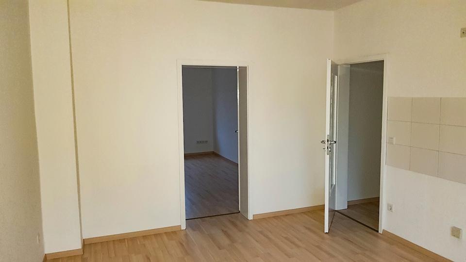 Etagenwohnung Herne Wanne-Bickern - 1.5 Zimmer, 45 m&sup2;, 302&euro; | Angebot:26277961