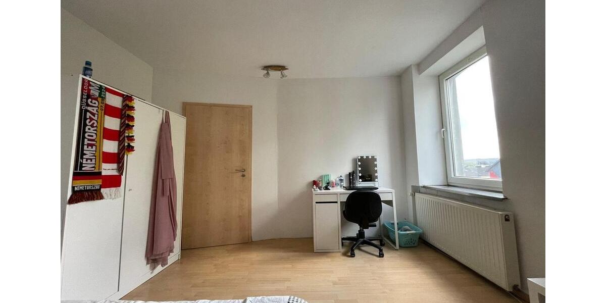 Dachgeschoßwohnung Bochum Bochum-Südwest - 3 Zimmer, 89 m&sup2;, 795&euro; | Angebot:26297058