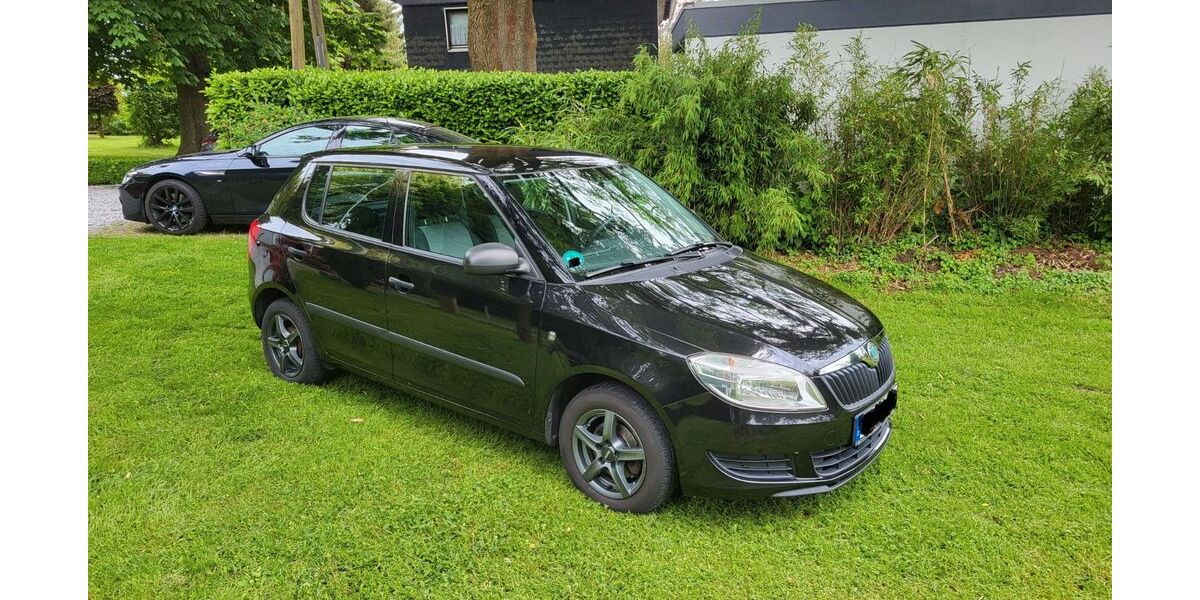 Skoda Fabia 245.000 km 2.200 &euro; Bochum 44879