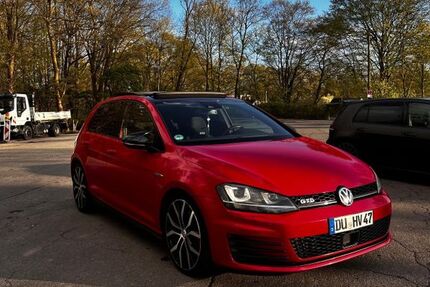 VW Golf 181.000 km 12.500 &euro; Duisburg 47137