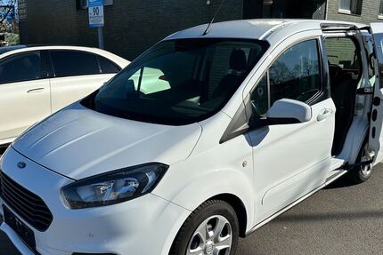Ford Tourneo Courier 35.000 km 10.999 &euro; Duisburg 47138