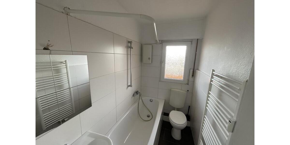 Etagenwohnung Essen Stadtbezirk VI - 3 Zimmer, 60 m&sup2;, 529&euro; | Angebot:25891663