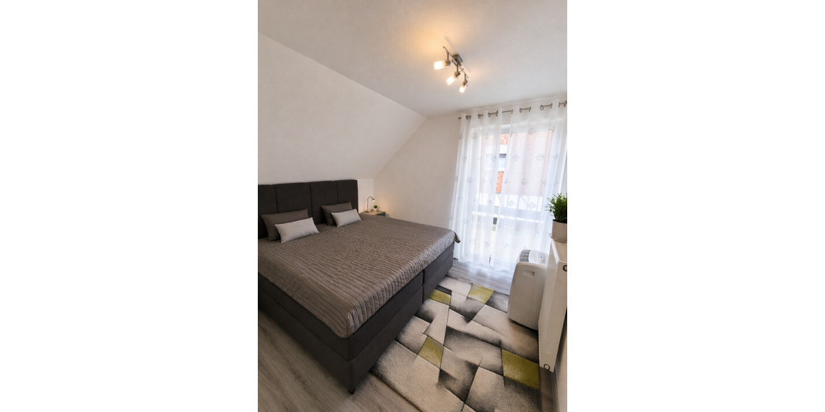 Doppelhaushälfte Oberhausen Osterfeld-West - 4 Zimmer, 140 m&sup2;, 549.000&euro; | Angebot:26260531