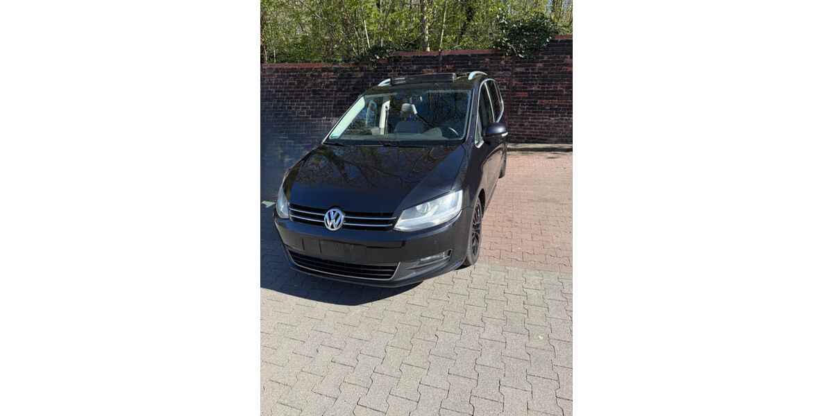 VW Sharan 224.845 km 8.500 &euro; Essen 45143