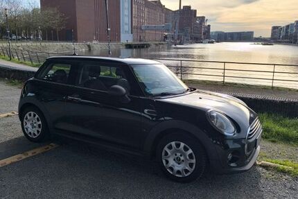 Mini ONE 106.000 km 7.250 &euro; Duisburg 47051