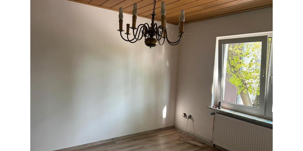 Etagenwohnung Essen Stadtbezirk V - 3 Zimmer, 61 m&sup2;, 935&euro; | Angebot:26256394