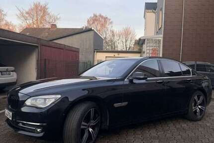 BMW 740 250.000 km 14.999 &euro; Gelsenkirchen 45886