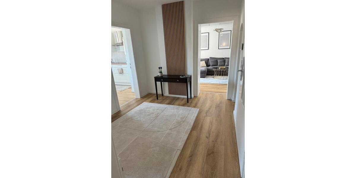 Etagenwohnung Essen Südviertel - 2.5 Zimmer, 67 m&sup2;, 1.100&euro; | Angebot:26256400