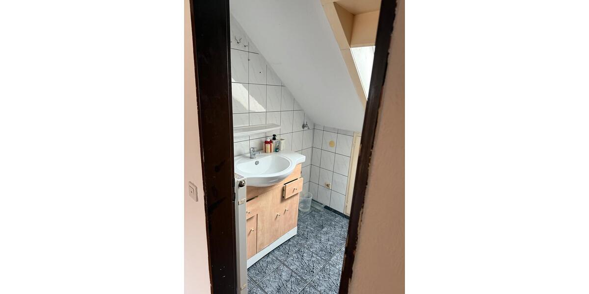Dachgeschoßwohnung Borken - 2 Zimmer, 65 m&sup2;, 33&euro; | Angebot:25887341