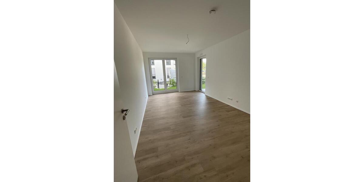 Erdgeschoßwohnung Essen Südviertel - 2 Zimmer, 74 m&sup2;, 929&euro; | Angebot:26302219