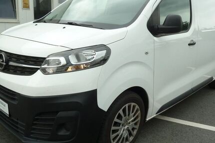 Opel Vivaro 159.000 km 11.800 &euro; Duisburg 47269