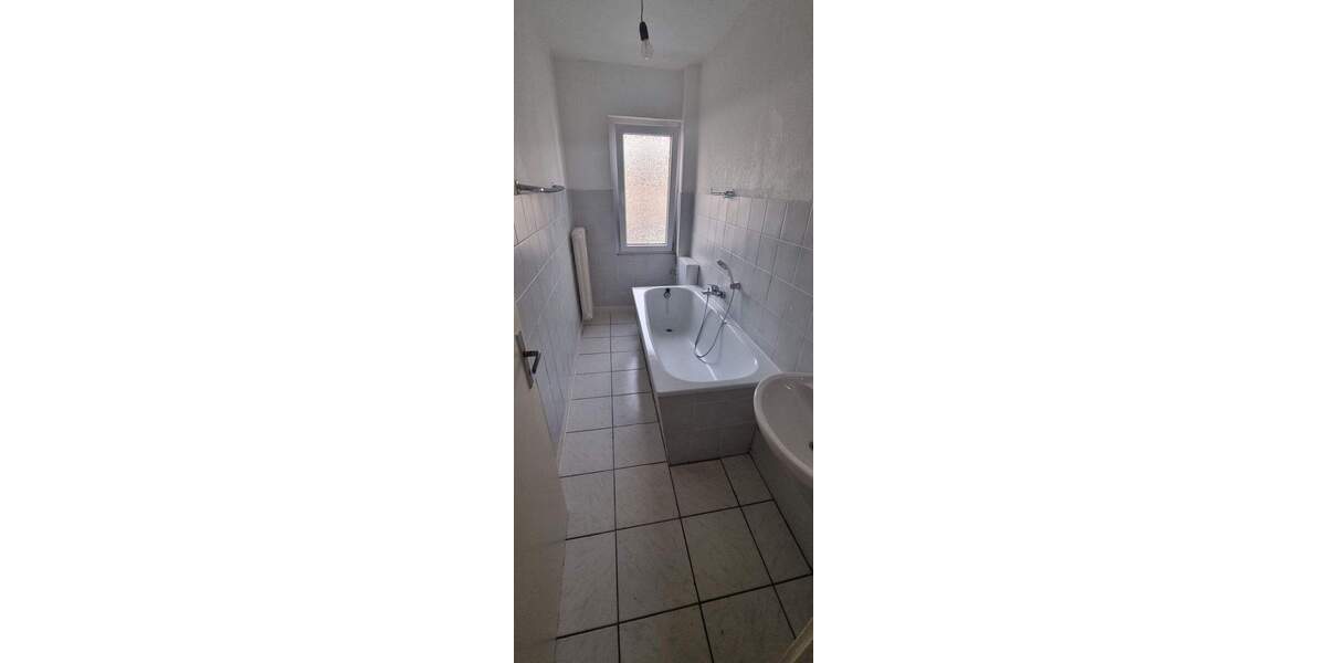 Etagenwohnung Mülheim an der Ruhr Mitte - 2 Zimmer, 49 m&sup2;, 350&euro; | Angebot:26714954