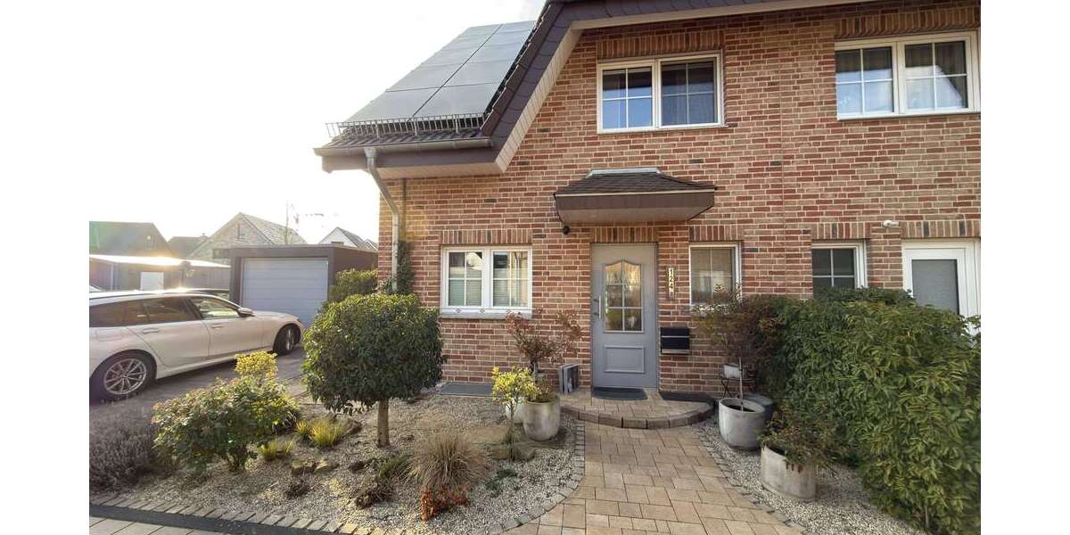 Einfamilienhaus Bottrop Feldhausen - 8 Zimmer, 143 m&sup2;, 699.000&euro; | Angebot:25750911