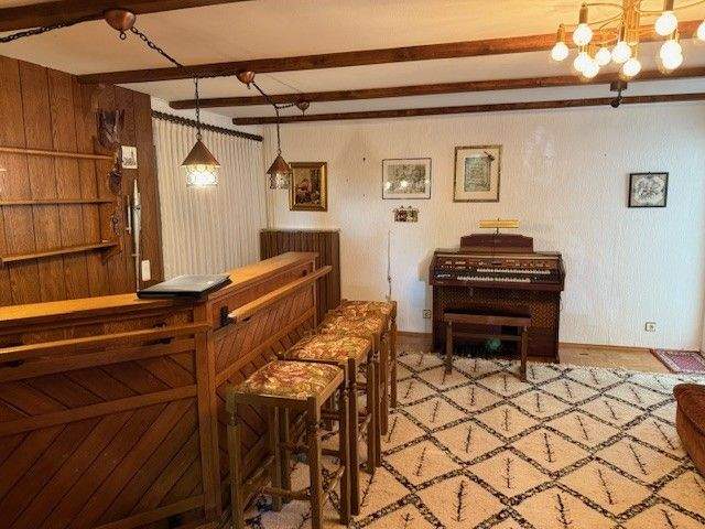 Mehrfamilienhaus, Wohnhaus Essen Burgaltendorf - 5 Zimmer, 156 m&sup2;, 590.000&euro; | Angebot:25683402