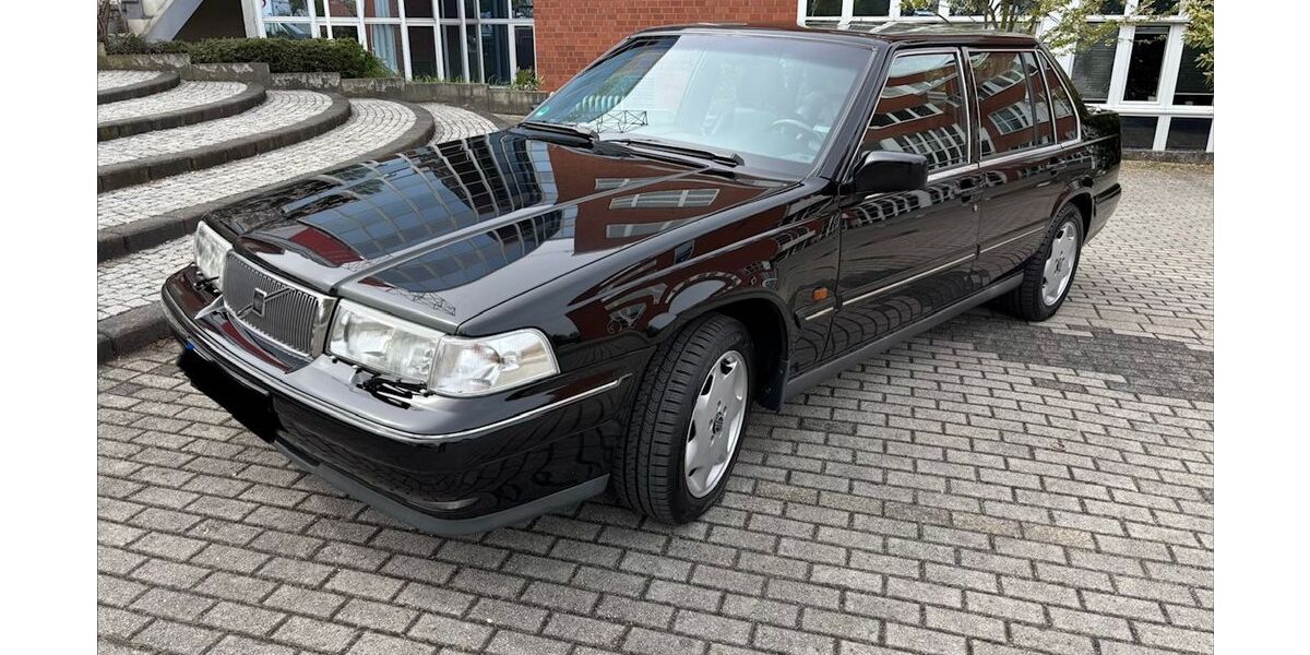 Volvo 960 352.000 km 7.950 &euro; Essen 45138