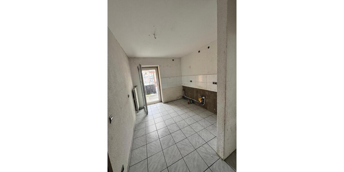 Maisonettenwohnung Duisburg Mittelmeiderich - 4 Zimmer, 103 m&sup2;, 900&euro; | Angebot:26049782