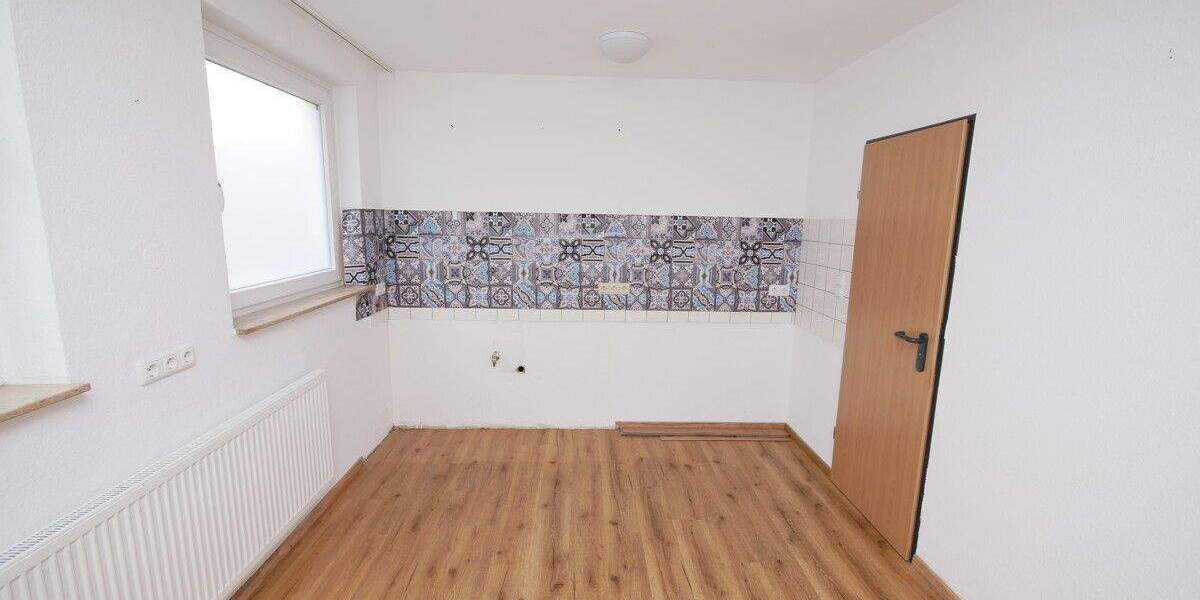 Gewerbeobjekt Gelsenkirchen / Buer Buer - 5 Zimmer, 140 m&sup2;, 1.050&euro; | Angebot:25707099
