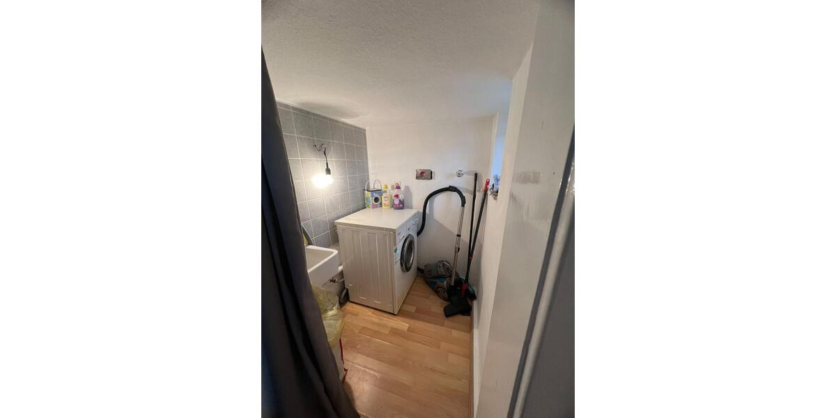Etagenwohnung Bochum Bochum-Mitte - 3.5 Zimmer, 65 m&sup2;, 430&euro; | Angebot:25647913