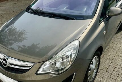 Opel Corsa 74.000 km 5.950 &euro; Bochum 44795