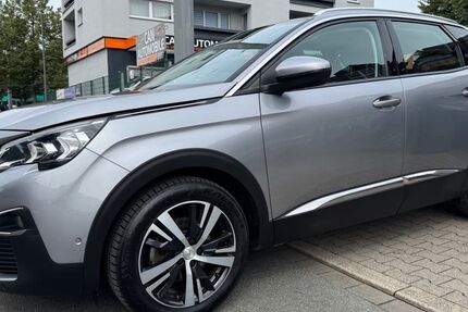 Peugeot 3008 169.863 km 14.990 &euro; Gelsenkirchen 45899